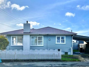 Image 1 of 7