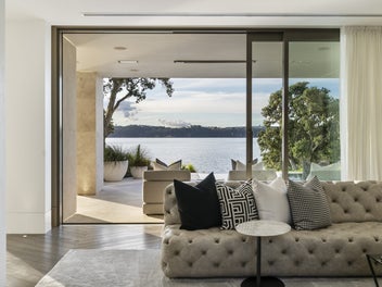 15 Cremorne Street