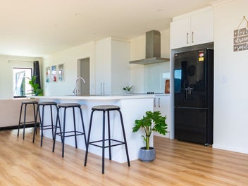 Contemporary comfort in the heart of Fitzherbert