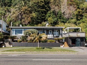 Beachside living, beautifully done