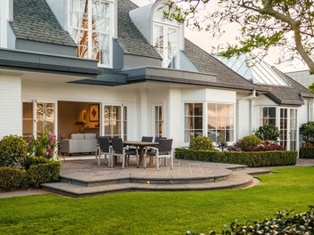 Iconic Lakeside Residence