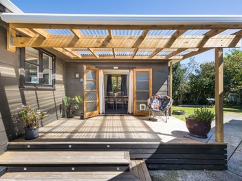 Big on garaging, big on style.