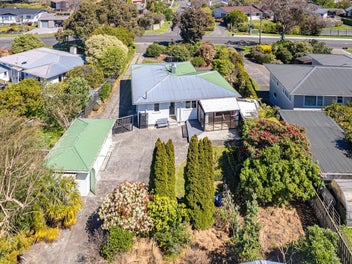 A rare opportunity in St Johns Hill