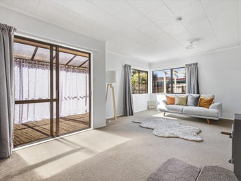 Beach, Bayfair and Easy Living