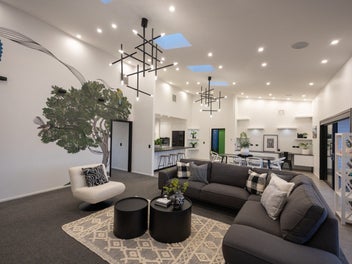 High-quality alfresco family entertainer
