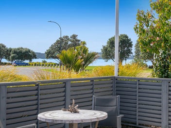 Effortless Coastal Living