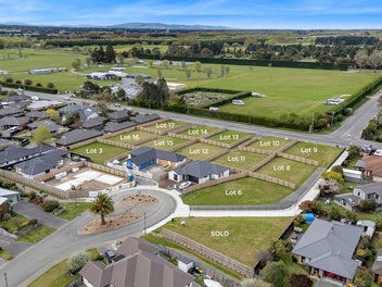 Ready to build now - superior location