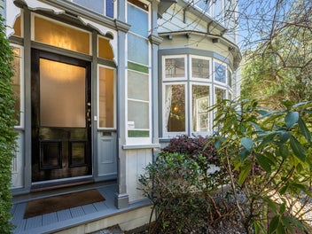 A Thorndon Classic with Room to Live