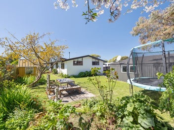 Lockwood Features with Garaging and Gardens