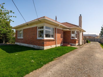 Image 1 of 21