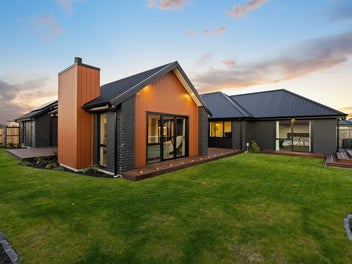 Exceptional Living in Barton Fields