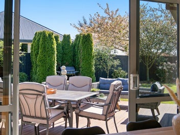Central Location - Immaculate Home