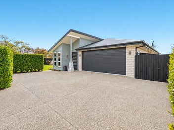 Central Location - Immaculate Home