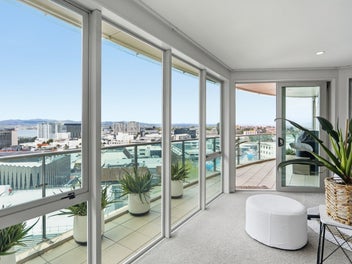 Grand living. Effortless luxury.