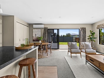 Spacious Family Living in Sought-After Frimley