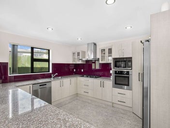A Rare 6-Bedroom Family Opportunity!