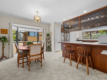 Do Up in Macleans! First time on the market!
