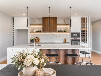 EXCEPTIONAL LUXURY - IMPRESSIVE SPACE