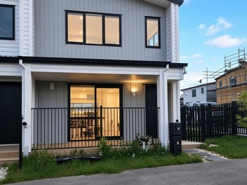 Image 1 of 19