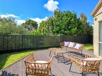 Multi-Gen Family Living, Mt Wellington Standalone
