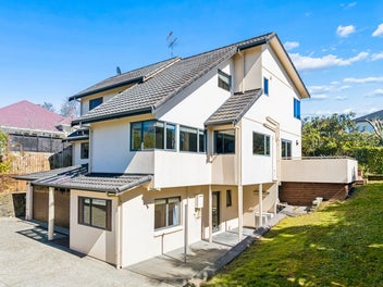 Five Bedroom Bargain