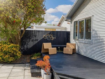 Easy Care Petone LIving