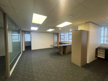 Image 1 of 7