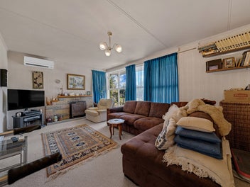 MUST SELL - RENOVATORS, TAKE NOTICE