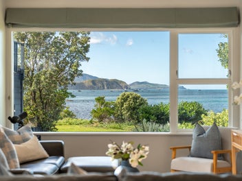 Your own slice of Breaker Bay