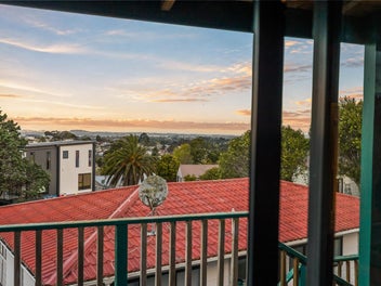 4 Bed West Harbour Family Goals! Owner Has Bought!