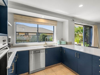 Room for family, fun with pool potential