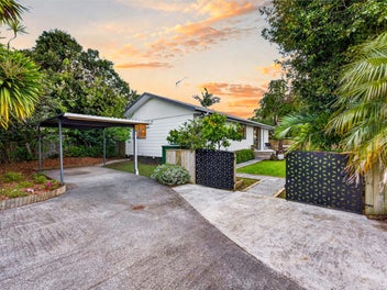 Immaculate. Entertainers' Dream. Family Home.