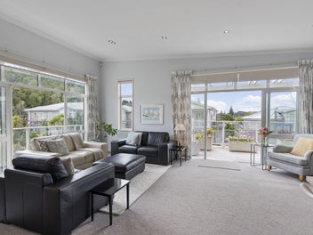 Elevated, Private and Wonderfully Sunny