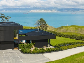 A rare expression of contemporary coastal living.