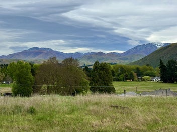 Image 1 of 7