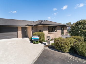 Townhouse - A Cut Above The Rest!