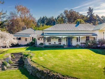 40ha Small Farm plus Villa — ‘Waikora ’
