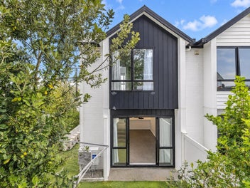 MODERN LIVING - PRIME LOCATION