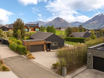 SPACE, STYLE & SUSTAINABLE LIVING