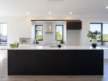 Parkside Duplex, Four Bedrooms, Plus Garage!