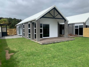Image 1 of 21