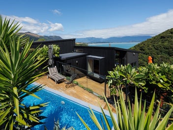 An architectural escape in Golden Bay