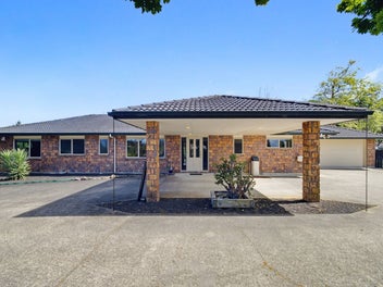 17 Brights Road