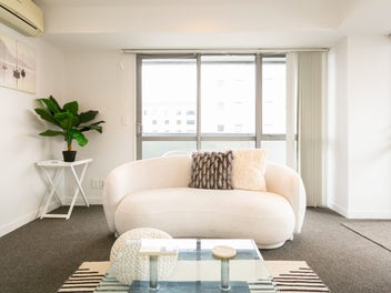 SKY HIGH | NORTH-FACING | 3 BEDS | $699k