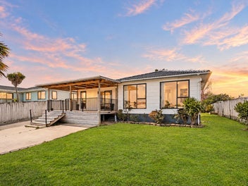 660sqm Big Section & Renovated