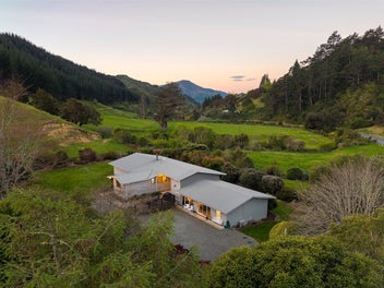 312 Lud Valley - A Rural Holding of Rare Quality