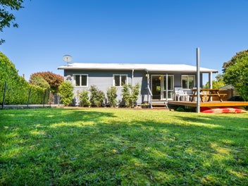 Honey of a Holiday Home!