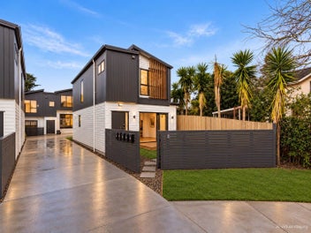 Luxury Living in Northcote