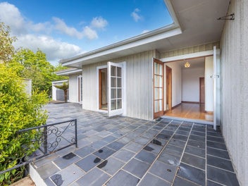 Space, character and a clear commitment to sell