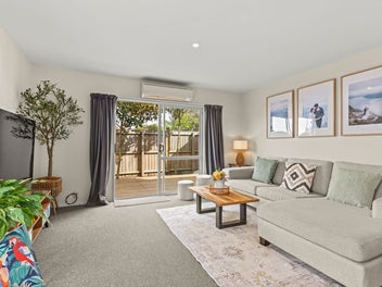 Modern Comfort Meets City Convenience